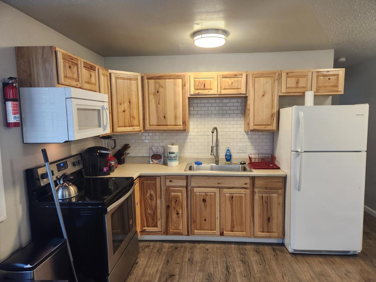 Nightshade Bnb Anchorage Extérieur photo