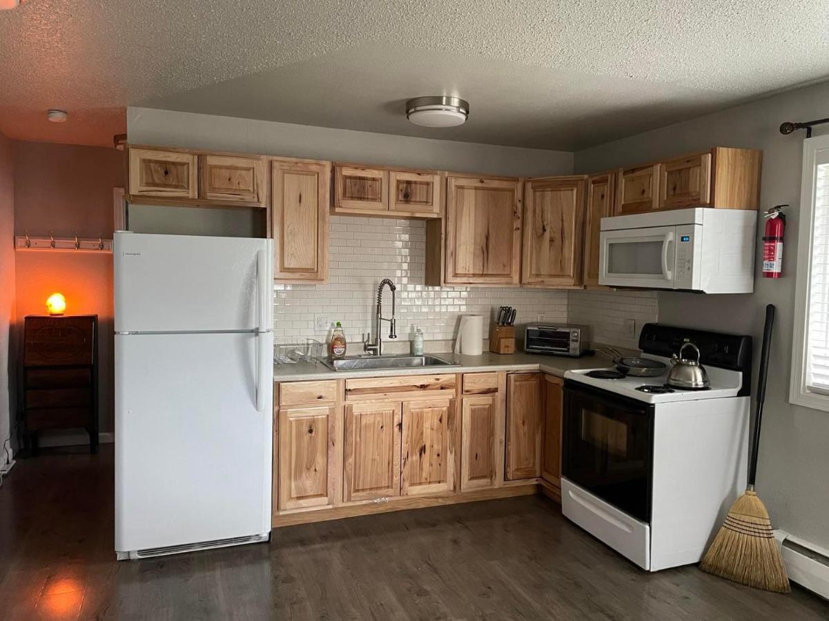 Nightshade Bnb Anchorage Extérieur photo