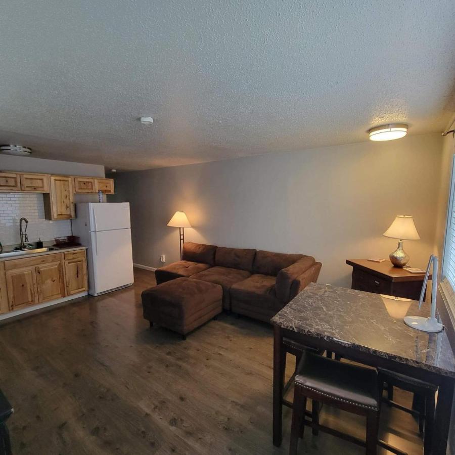 Nightshade Bnb Anchorage Extérieur photo